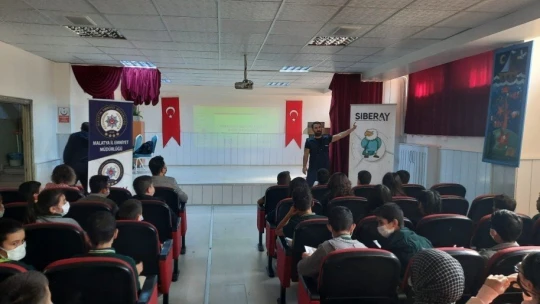 Öğrencilere siber güvenlik eğitimi