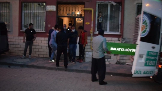 Ölüm sandalye üzerinde yakaladı