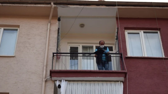 Ölüm sandalye üzerinde yakaladı
