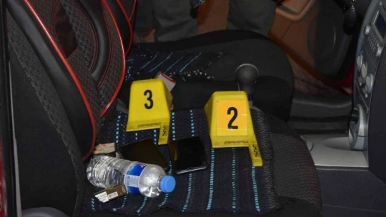 Önce bıçakladı sonra gasp etti, kaçarken yakalandı