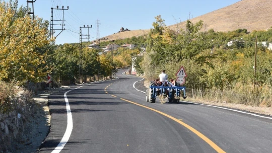 Orduzu Mahallesinde asfalt çalışmaları devam ediyor