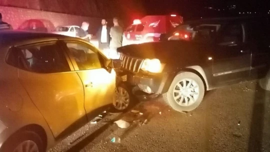 Otomobil ile cip çarpıştı