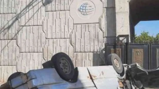 Otomobil viyadükten uçtu: 1 yaralı