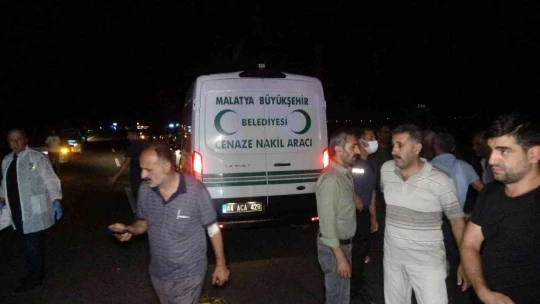 Otomobilin çarptığı 19 yaşındaki genç hayatını kaybetti