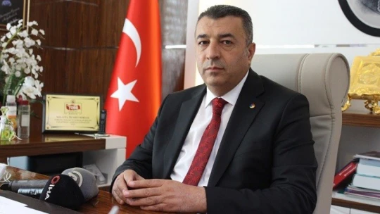 Özcan'dan kayısı uyarısı