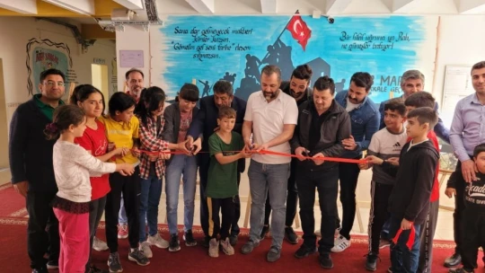 Özel çocuklardan fotoğraf sergisi