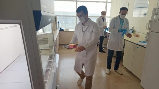 Elisa testi ile hem korona virüs hem de antikorun oranı tespit edilebilecek