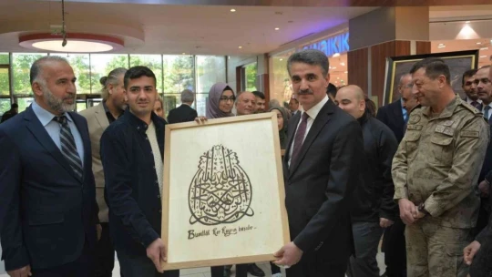 Özel öğrencilerin sergisine ilgi