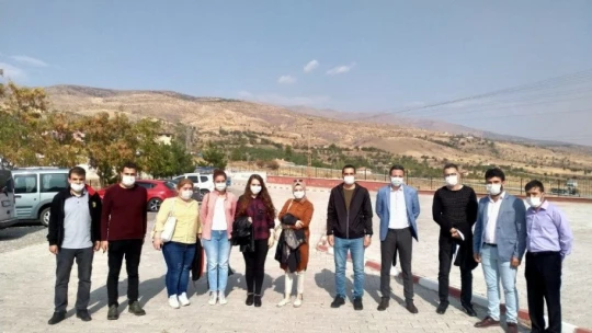 Pazarcık İlkokulu'na bilgisayar yardımı