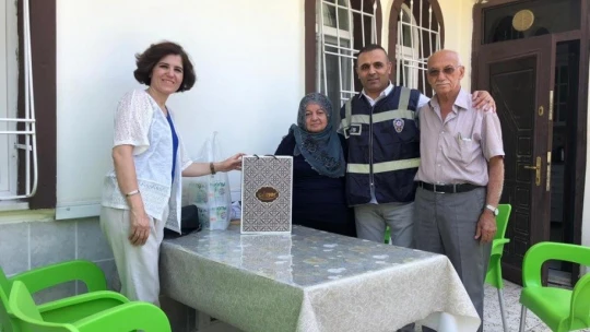 Polis ekipleri, şehit ailelerini ve gazileri unutmadı