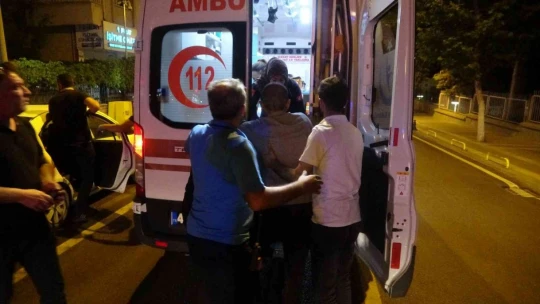 Polis merkezi önünde silahlı saldırı: 2 yaralı