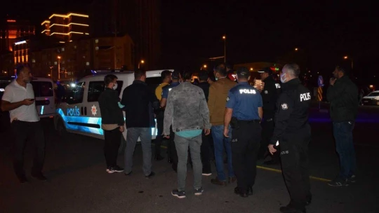 Polis merkezine gitmemek için intihara kalkıştı, biber gazı ile etkisiz hale getirildi