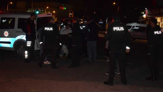 Polis merkezine gitmemek için intihara kalkıştı, biber gazı ile etkisiz hale getirildi