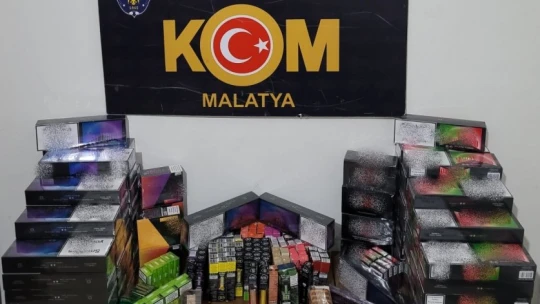 147 adet elektronik sigara...