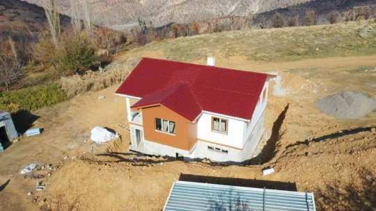 Pütürge'de deprem sonrası yeni konutlarda yaşam başladı