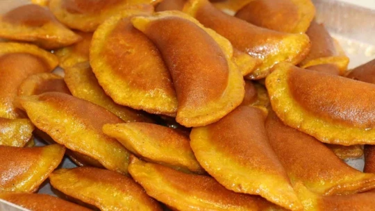 Ramazanın vazgeçilmez tatları sofraları süslüyor