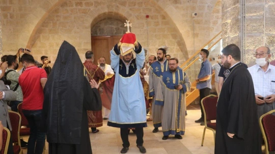 Restore edilen 128 yıllık Taşhoron Kilisesi açıldı