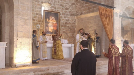 Restore edilen 128 yıllık Taşhoron Kilisesi açıldı