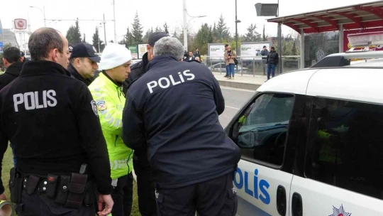 Sağlık çalışanı feci kazada hayatını kaybetti