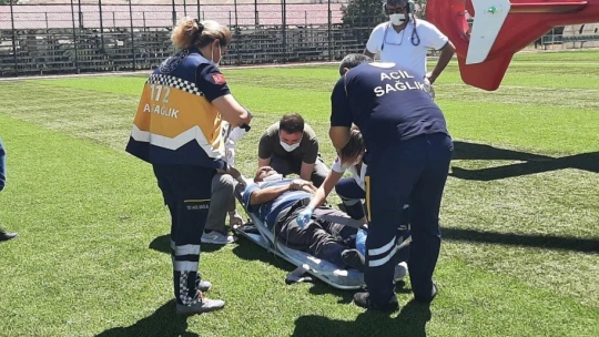 Sağlık personelinin imdadına ambulans helikopter yetişti