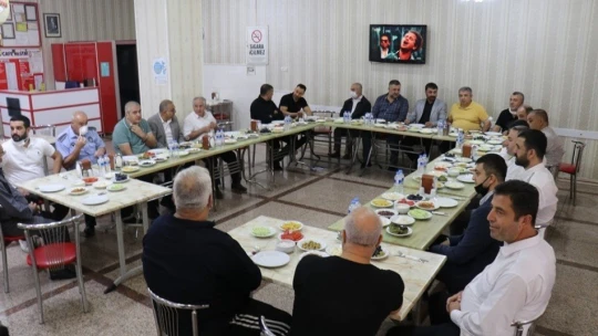 Samanlı, esnafın sorunlarını dinledi