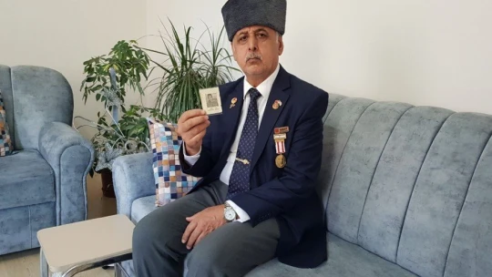 Şehit arkadaşının fotoğrafını 47 yıldır kalbinde taşıyor