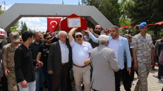 Şehit Celal Tekedereli memleketinde son yolculuğuna uğurlandı