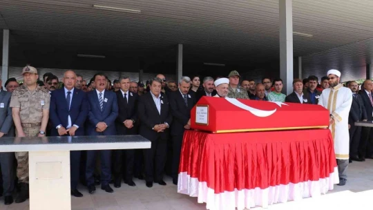 Şehit Celal Tekedereli memleketinde son yolculuğuna uğurlandı