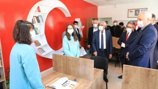 Şehit Semih Özbey'in ismi kütüphanede yaşatılacak