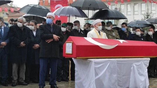 Şehit Uzman Çavuş Kızılay, Hekimhan'da gözyaşları arasında defnedildi