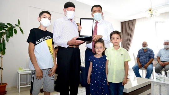 Şehit ve gazi ailelerine ziyaret