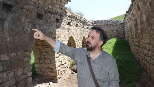 800 yıldır zamana direniyor