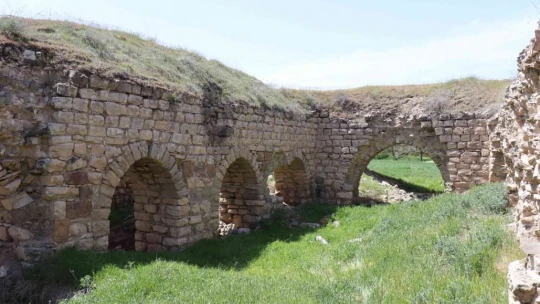 800 yıldır zamana direniyor