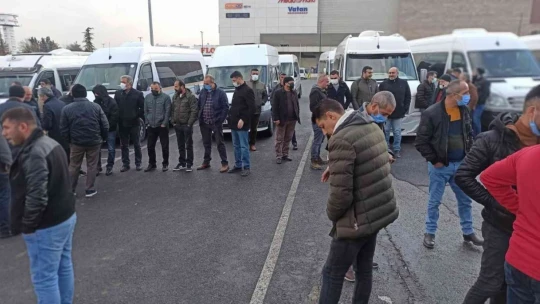 Servisçiler kontak kapattı