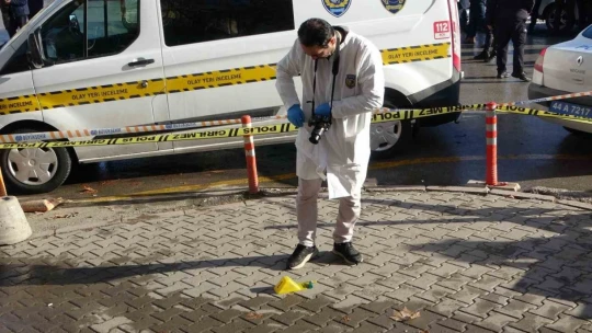 Seyyar satıcı zabıta tartışması kanlı bitti