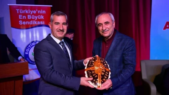 Sezai Karakoç anısına şiir dinletisi düzenledi