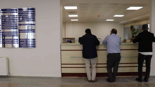 SGK yeni binasında hizmet vermeye başladı