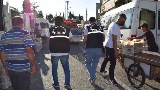 Silahlı saldırının ardından kaçarken kaza yaptı: 2 yaralı