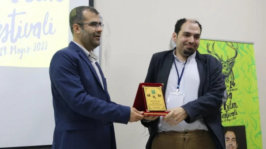 Sinema eleştirmeni Akça'dan eleştiri şikayeti