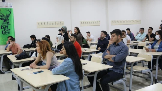 Sinema eleştirmeni Akça'dan eleştiri şikayeti