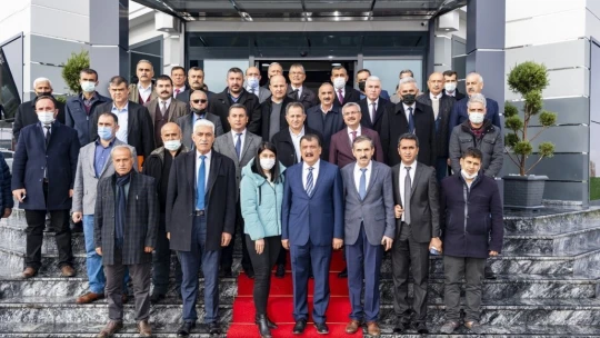 Şire ve buğday pazarlarındaki yeni dükkanların fiyatları belirlendi