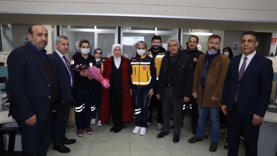 Siyasilerden anlamlı yılbaşı ziyaretleri