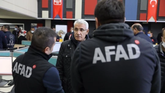 Siyasilerden anlamlı yılbaşı ziyaretleri