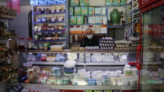 Sokağa çıkma kısıtlaması mahalle bakallarının önemini ortaya çıkardı
