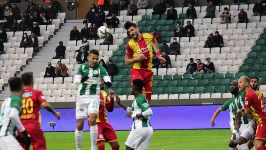 Adım adım düşüyoruz
