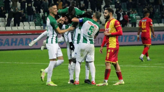 Adım adım düşüyoruz