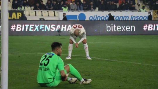 Yeni Malatyaspor: 0 - Galatasaray: 0