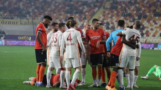 Yeni Malatyaspor: 0 - Galatasaray: 0
