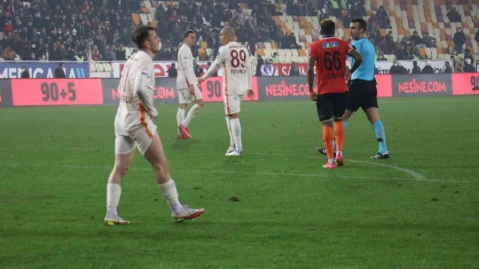 Yeni Malatyaspor: 0 - Galatasaray: 0