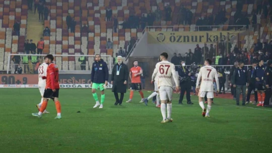 Yeni Malatyaspor: 0 - Galatasaray: 0